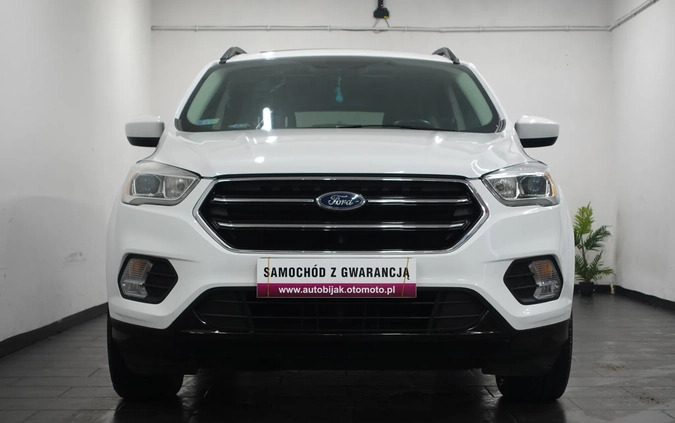 Ford Kuga cena 61900 przebieg: 148299, rok produkcji 2018 z Zator małe 781